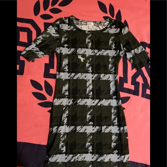 NWOT LulaRoe Julia dress!!! Square pattern/horse’s - Picture 5 of 9